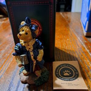 Vintage 1996 Boyds Bears The Bearstone Momma McBear Anticipation Figurine #2282